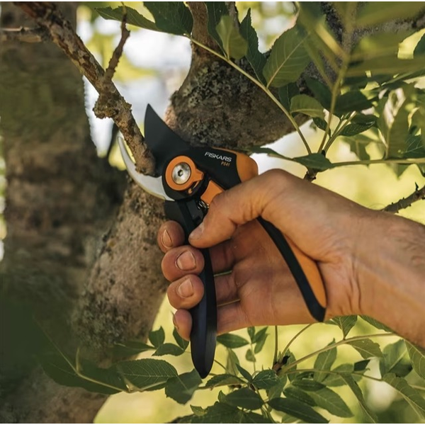 Plus SmartFit Bypass Gartenschere, P541